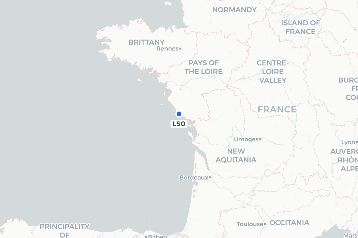 Map showing the location of Les Sables-d'Olonne Talmont Airport